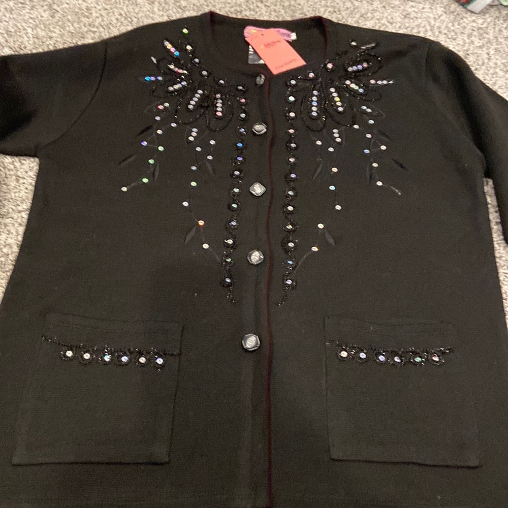 NWT Bella Berry 100% acrylic beaded embroidered and sequins long sleeve
